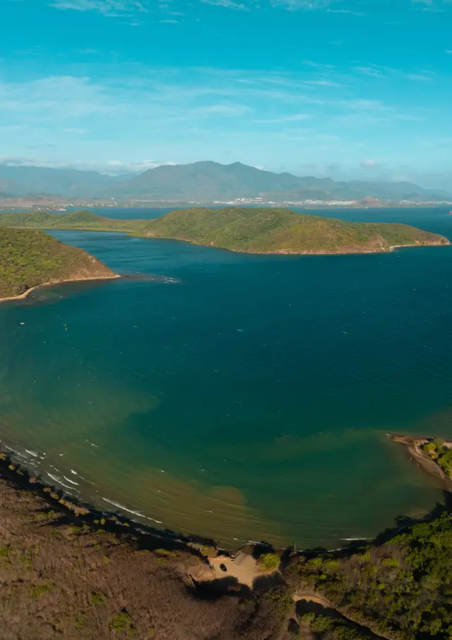 Baie De Toro